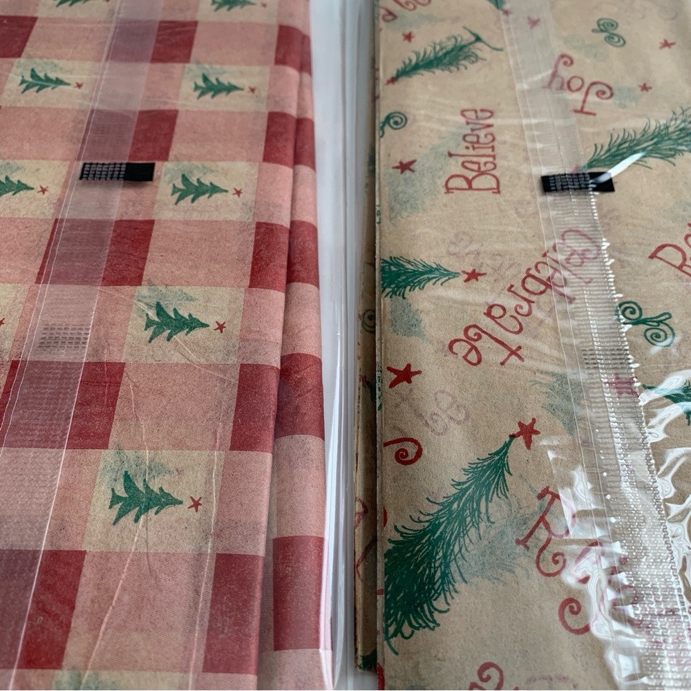 Red and Green Gingham Gift Bags with Festive Tissue Paper Bundle Farmhouse - Picture 14 of 17
